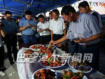 品嘗美食